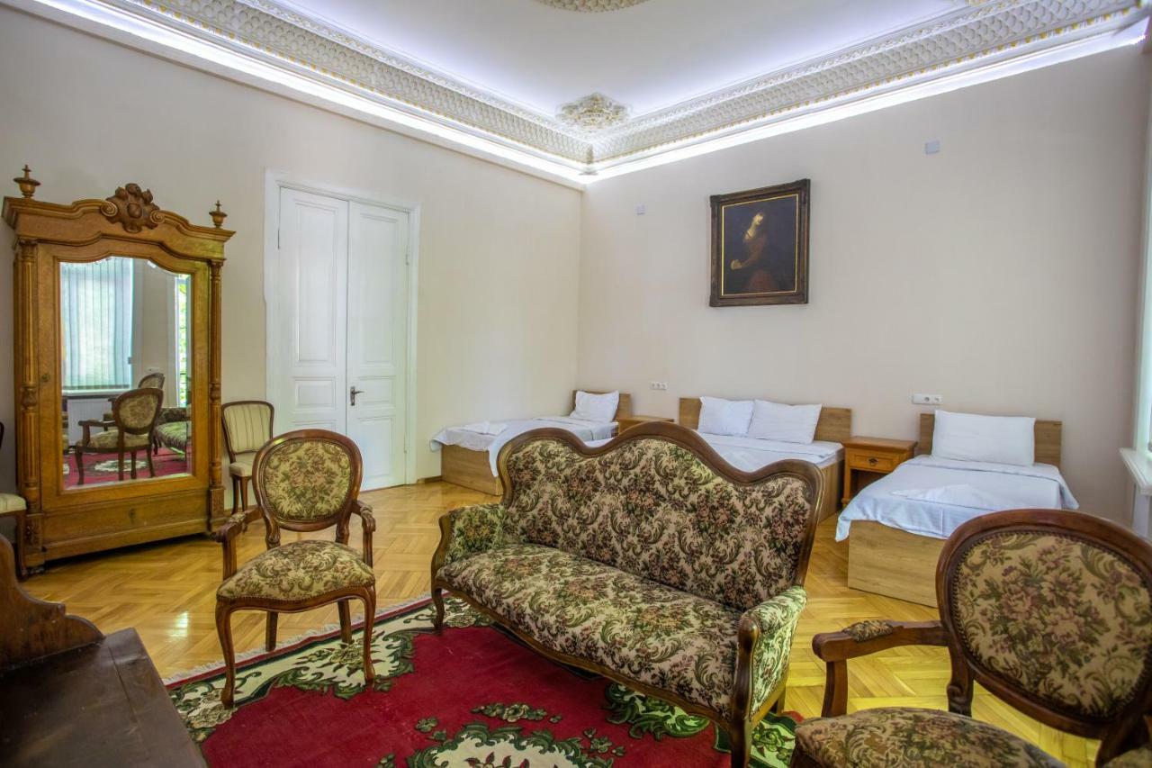 Hotel Veneto クタイシ エクステリア 写真