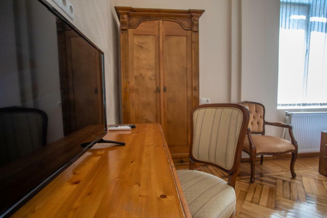 Hotel Veneto クタイシ エクステリア 写真