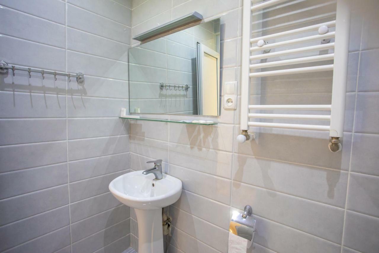 Hotel Veneto クタイシ エクステリア 写真